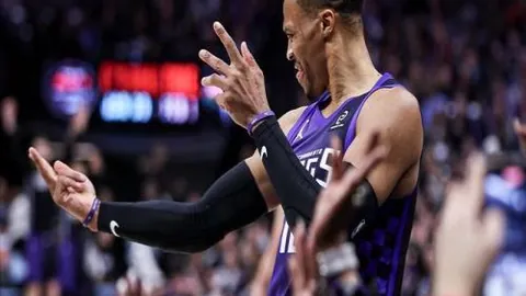 东契奇转投独行侠，戴维斯寻得新归宿